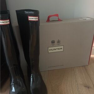 Hunter Glossy Black Rain Boots